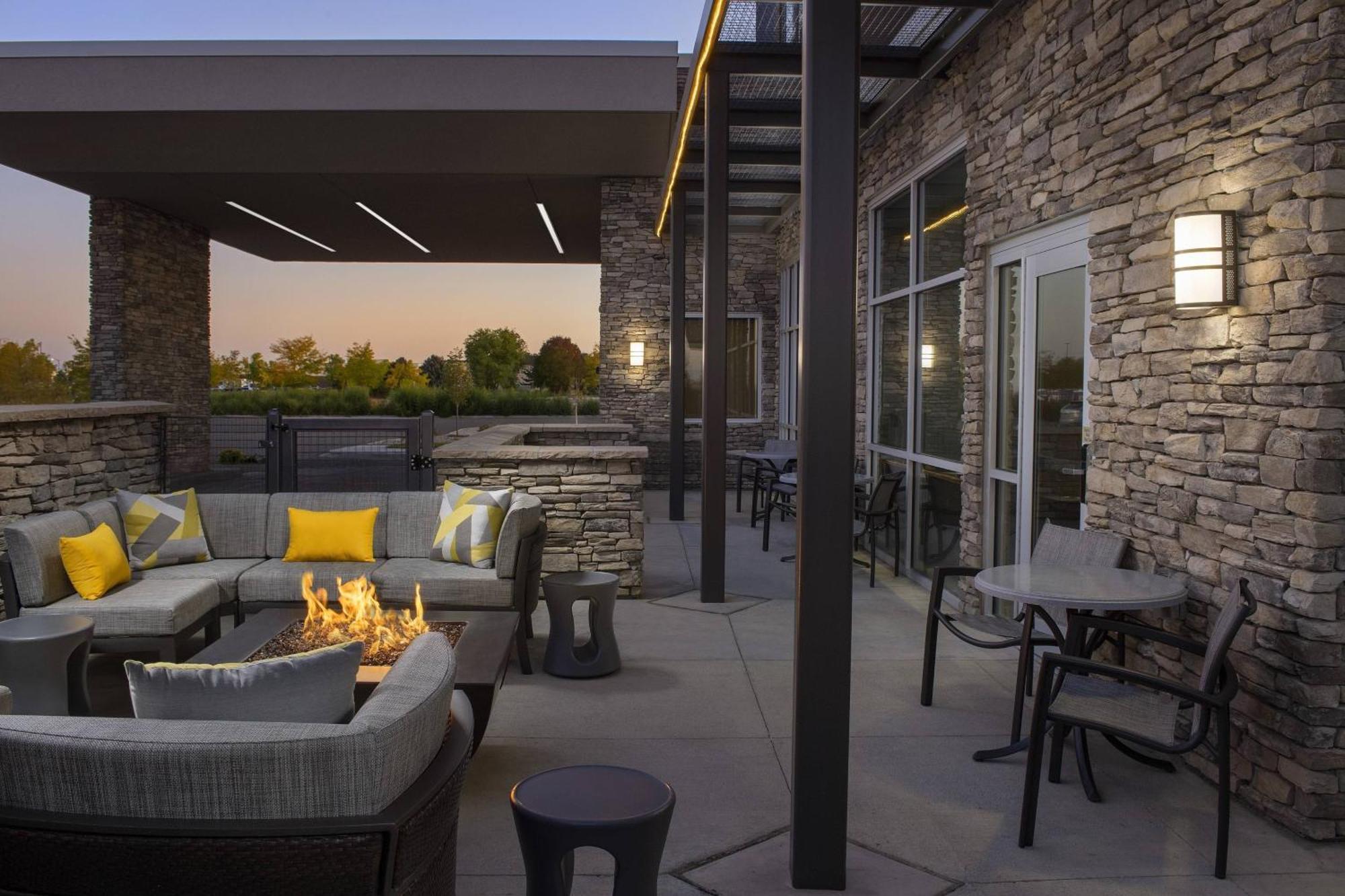 Springhill By Marriott Loveland Collins/windsor Hotel 3*