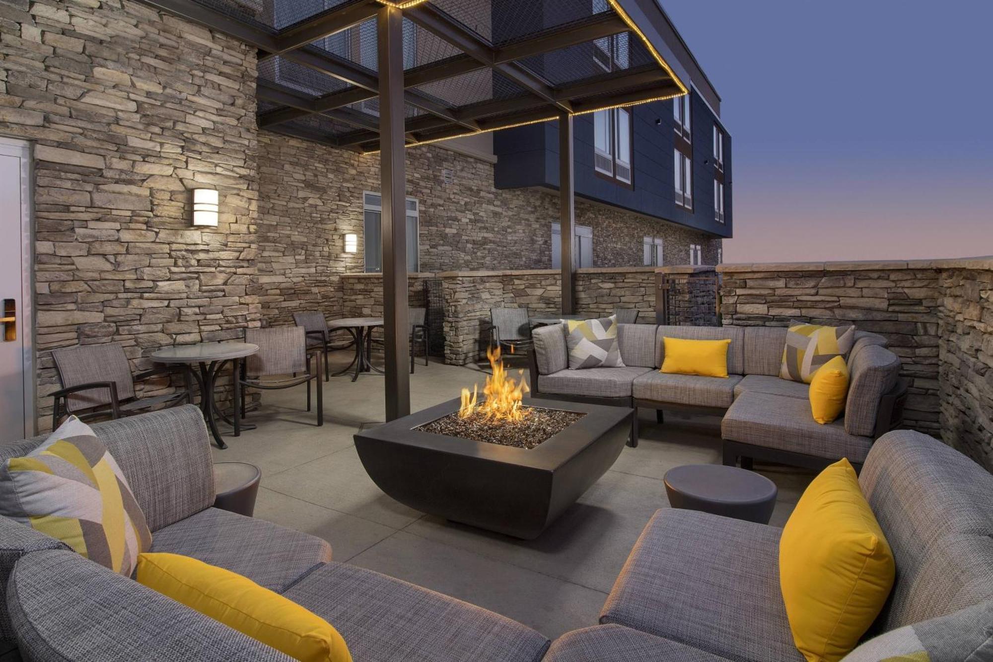 Hotel Springhill By Marriott Loveland Collins/windsor 3*